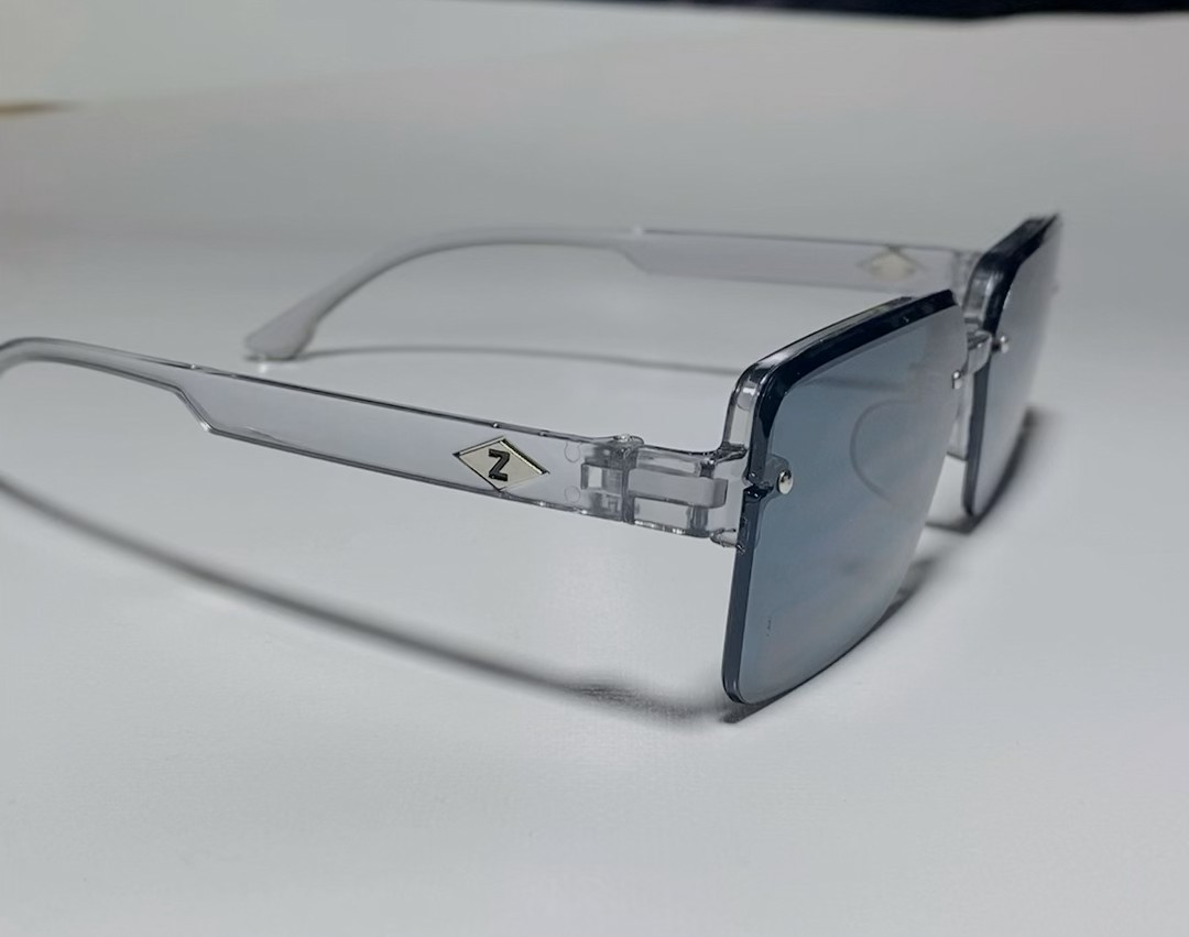 Transparent Frame Square Sunglasses