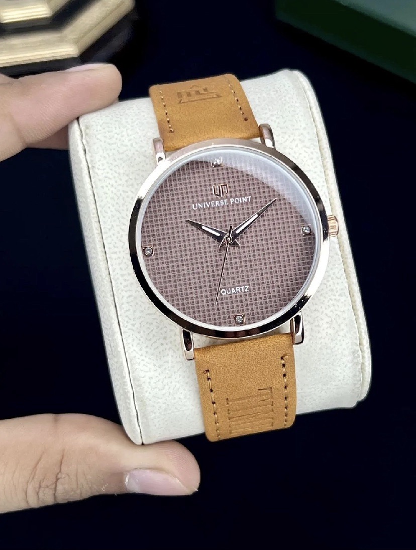 Universe Point Quartz Leather Strap Watch